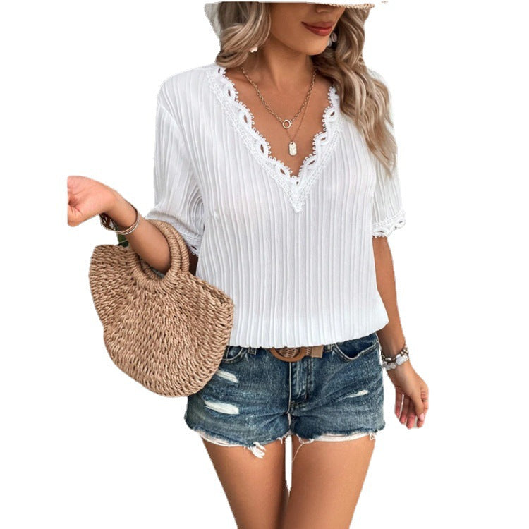 Damer luftig V-hals bluse med spidsudsmykning Stilla