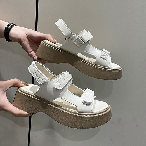 Dame Komfortable Remsandaler med justerbare velcro og ergonomisk sål Stilla