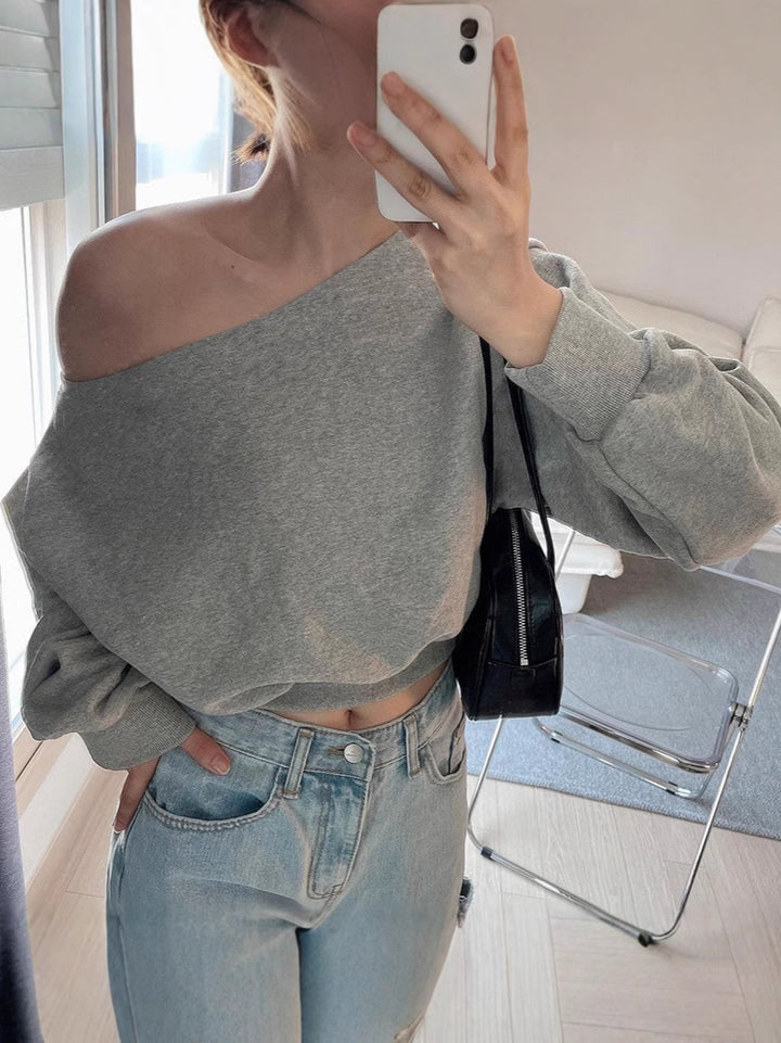 Dame afslappet oversized sweatshirt med skulderfri skæring og voluminøse ærmer Stilla