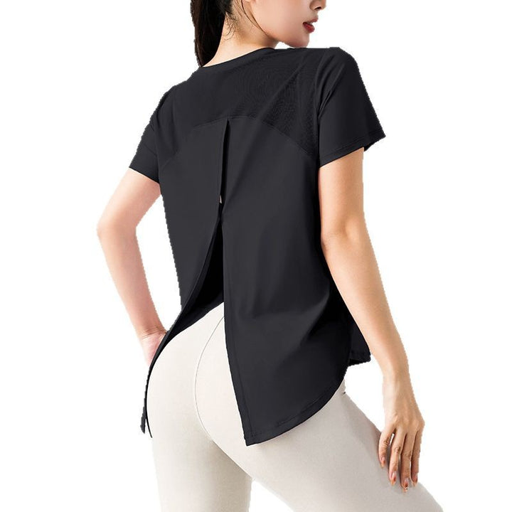 Dame Sporty T-shirt med innovativt rygudskæring og åndbare materialer Stilla