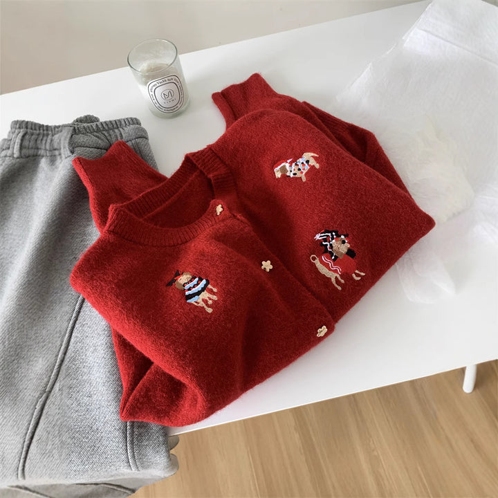 Dame cardigan med farverigt broderi design og elegant snit Stilla
