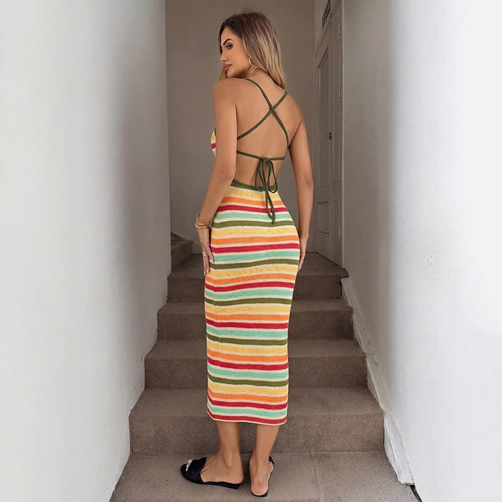 Damen Strick-Kleid im lässigen Streifenmuster mit schmalen Spaghetti-Trägern Skovae