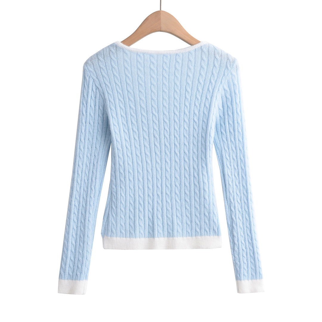 Dame strikpullover med gennemgående knapdesign og modeorienterede ribstrikdetaljer Stilla