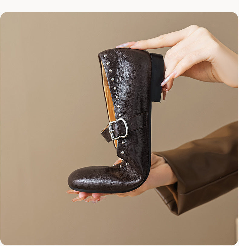 Dame Mary Jane Ballerinas med elegant rem og glitrende nitter Stilla