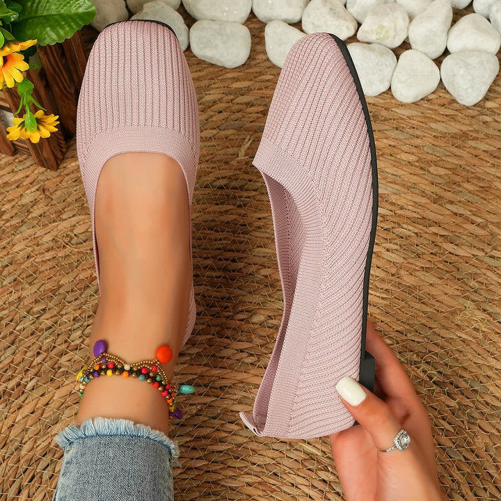 Dame behagelige Slip-On Ballerinaer lavet af elastisk strikmateriale Stilla