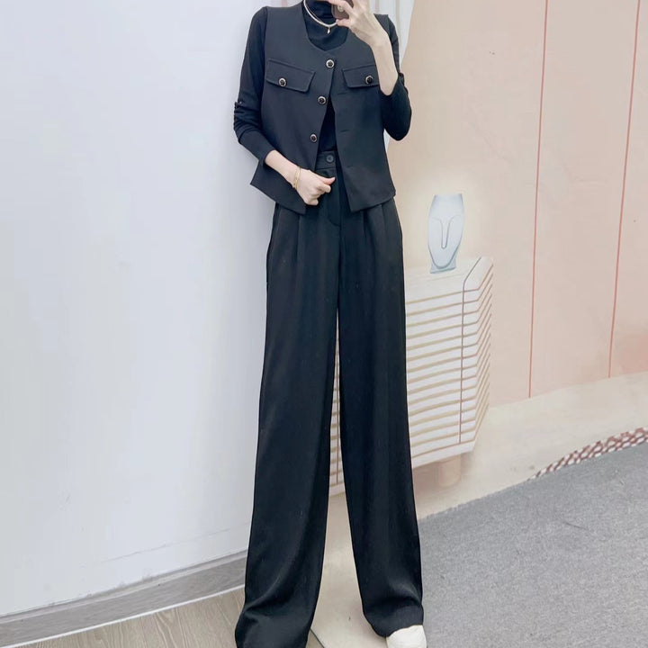Damer Elegant Blazer-Bukser-Sæt med fint stof og fashionable knapdetaljer Stilla