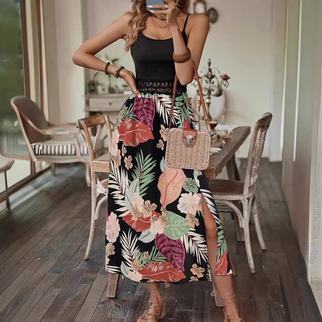 Dame maxikjole med blomstermønster og forførende slids Stilla