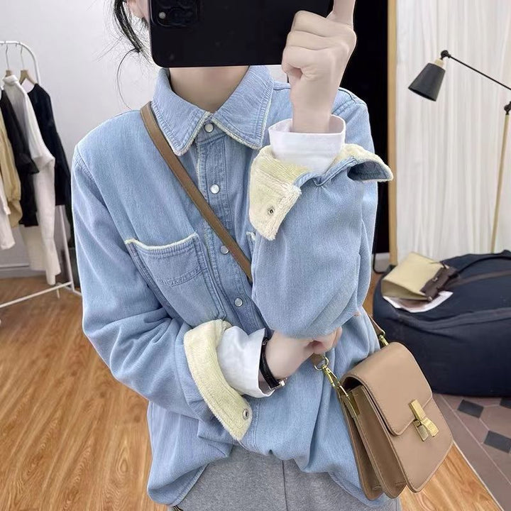 Dame afslappet denimbluse med kontrasterende krave Stilla