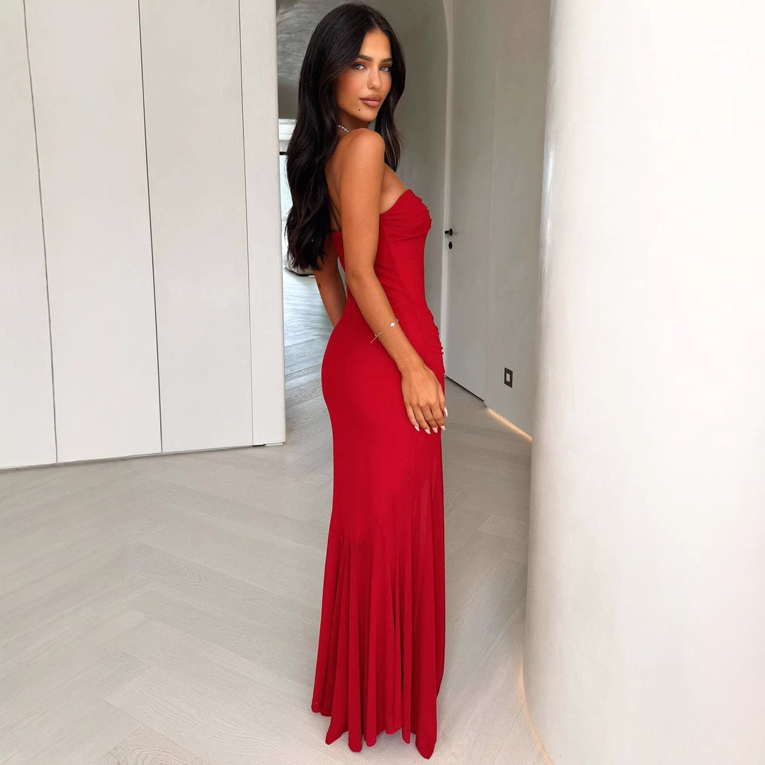 Kvindernes elegante maxi kjole med nipped talje og flydende skørt Skovae