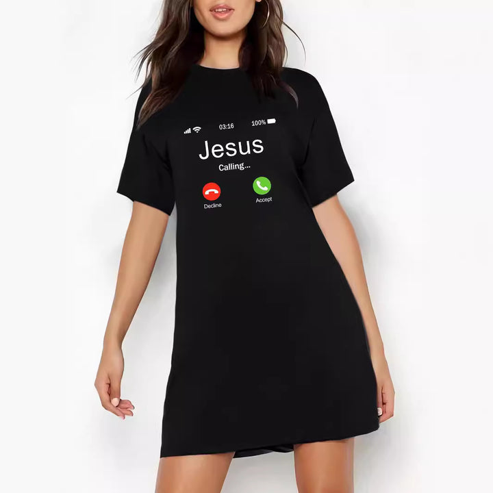 Dame Oversized T-Shirt med inspirerende tekst og iøjnefaldende grafisk design Skovae