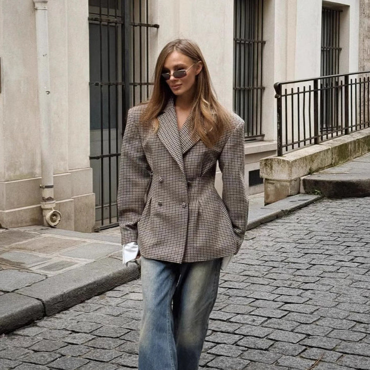 Kvinders oversized ternet blazer med dobbeltknaplukning Stilla