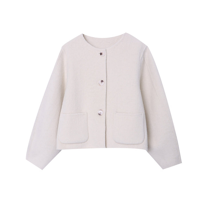 Kvinders bløde og fashionable cardigan med klassiske knapdetaljer Stilla