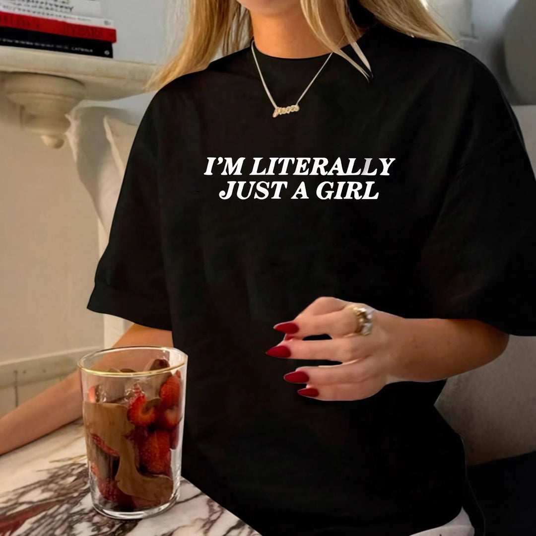 Dame Oversized Statement T-Shirt med kreativ tekst Skovae