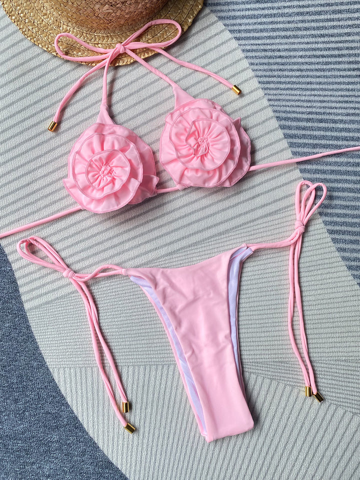 Dame Triangel-Bikini med voluminøse blomsterapplikationer og smalle stropper Stilla