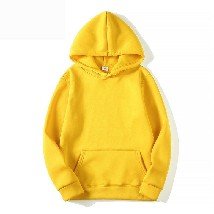 Kvinders hoodie lavet af blød fleece med praktisk kengurulomme Skovae