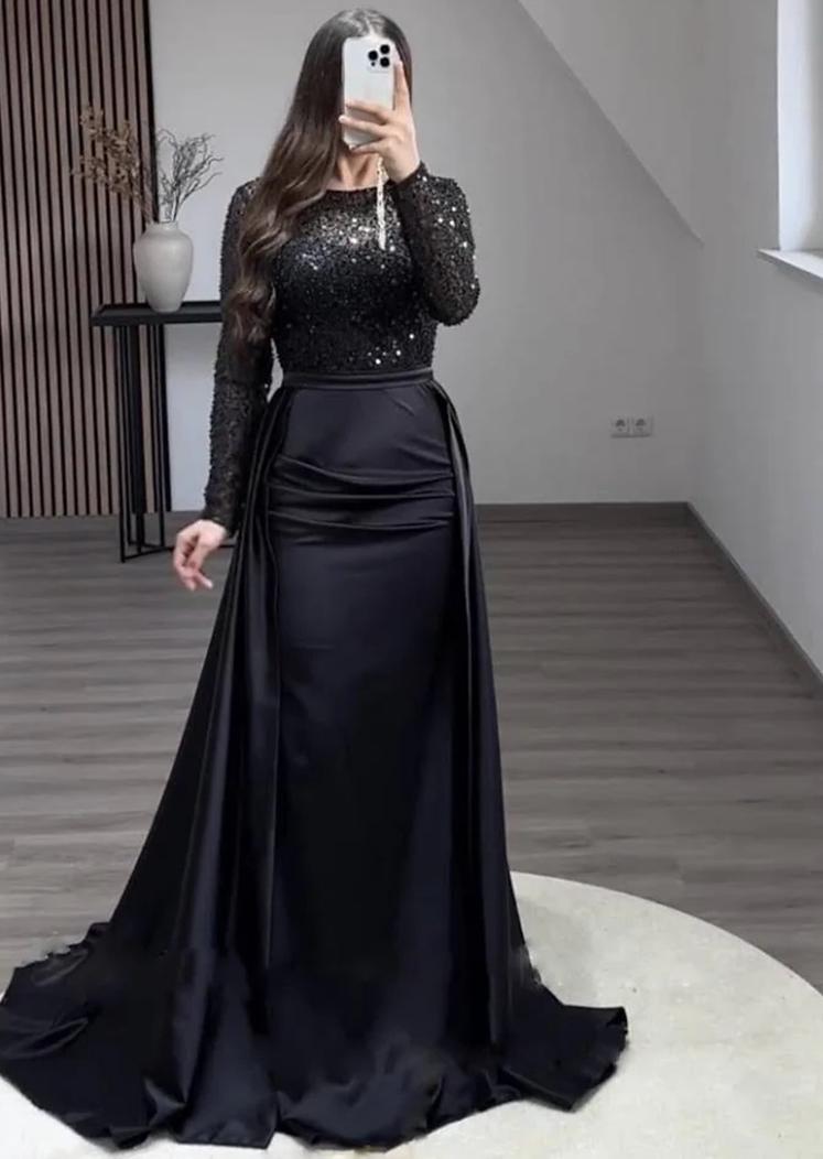 Dame Glamourøs Aftenkjole med funklende perler og flydende skørt Stilla