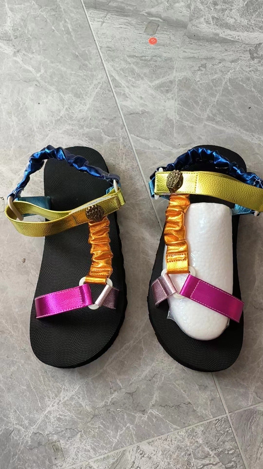 Dame Sportlige Sandaler med farverige remme og åndbar sål Stilla
