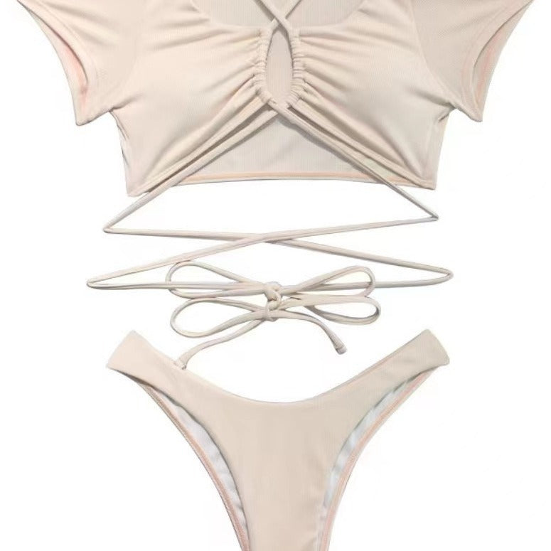 Dame badedragt med trendy snit og justerbare stropper Stilla