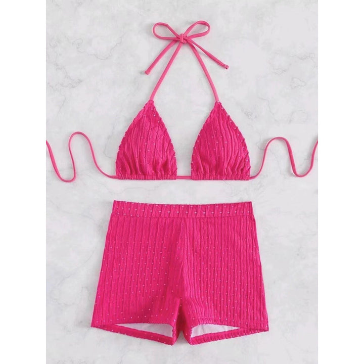 Dame triangel-bikini med høj kvalitets flæse design og stretchy shorts Skovae