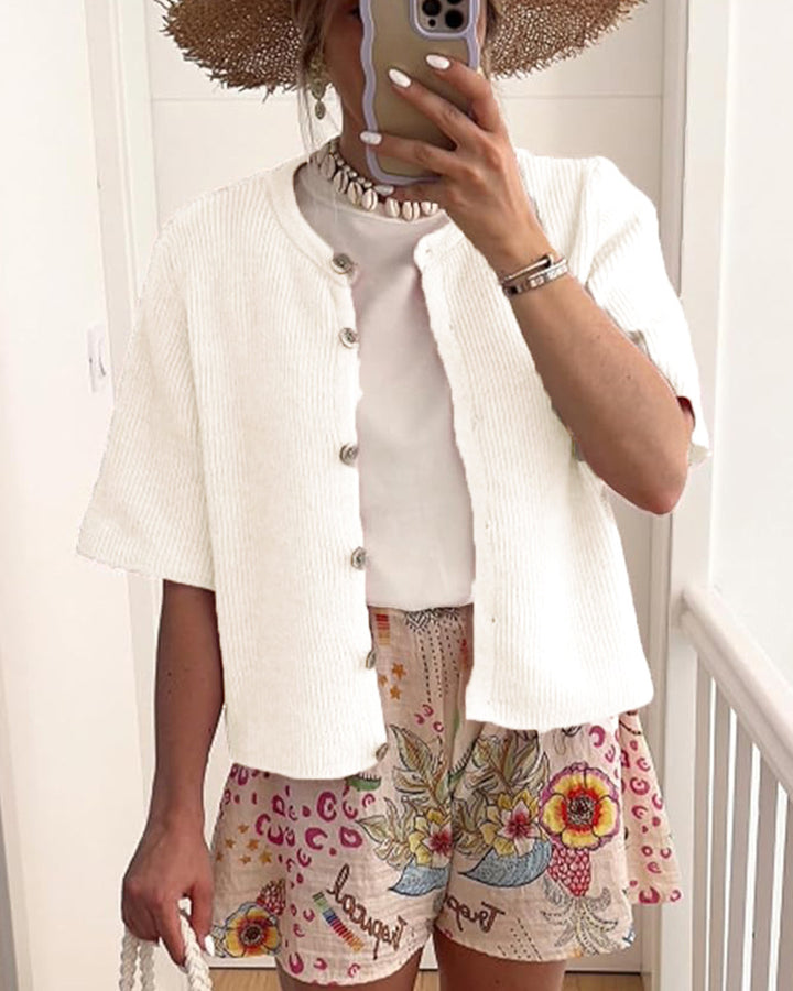 Dame åben strikjakke med elegante knapdetaljer Stilla