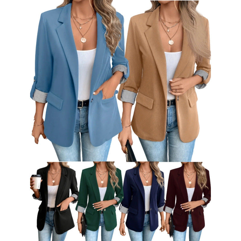 Femme Skræddersyet Blazer med Kontrastmanchetter Stilla