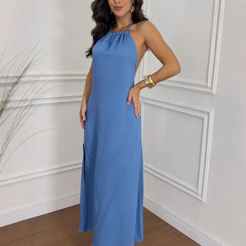 Dame maxikjole med elegant halterneck og svajende kant Stilla