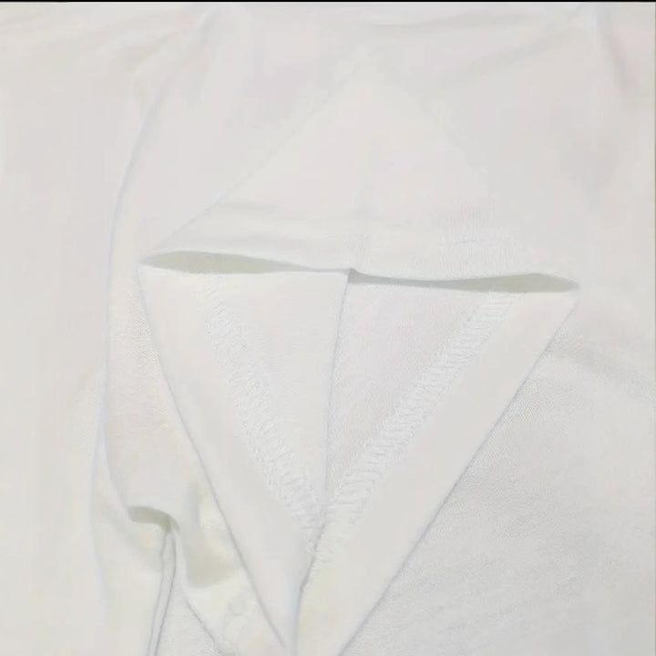Dame T-shirt med nostalgiske filmfotos og elegant skrifttype Stilla