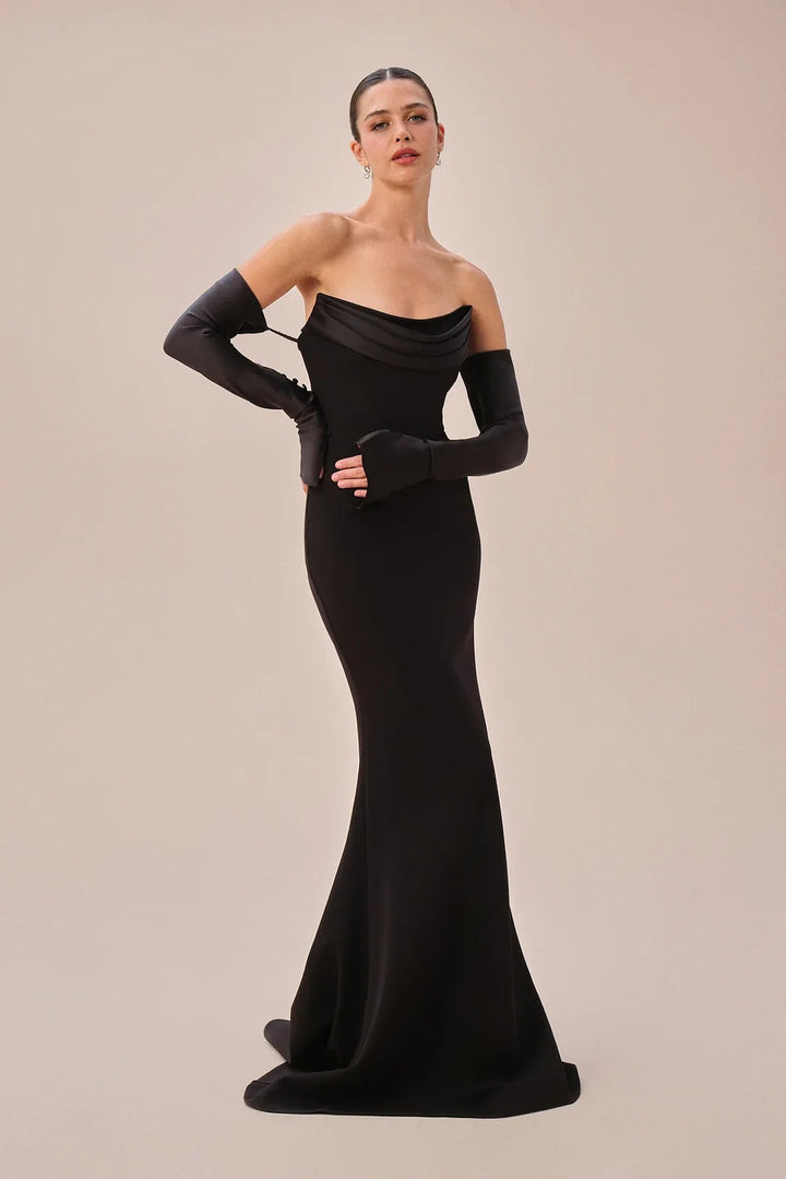 Dame Elegant Havfrue-Kjole med off-shoulder Design og lange ærmer Skovae