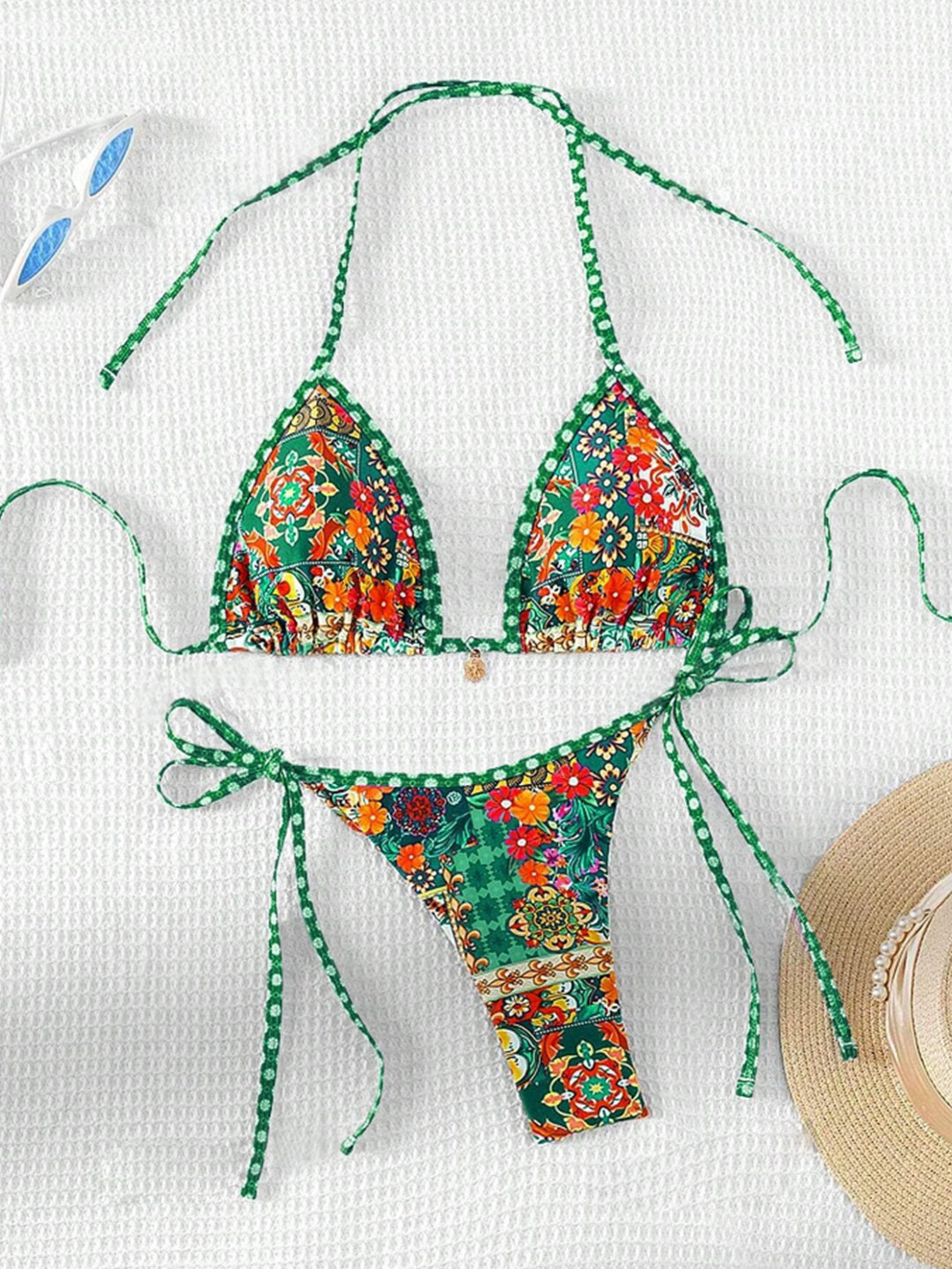 Damer trekant-bikini med blomsterdesign og justerbare bånd Skovae