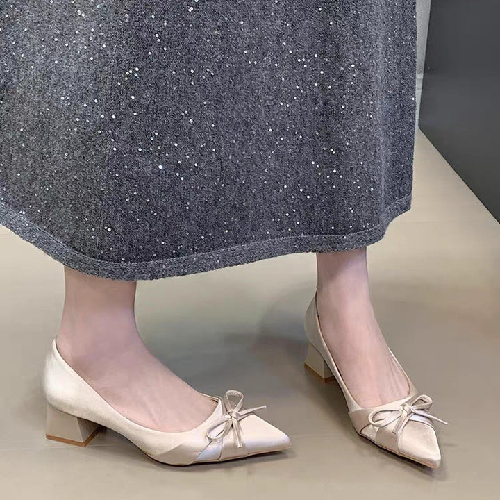 Dame elegante pumps med sløjfedetalje og blokhælhæl Stilla