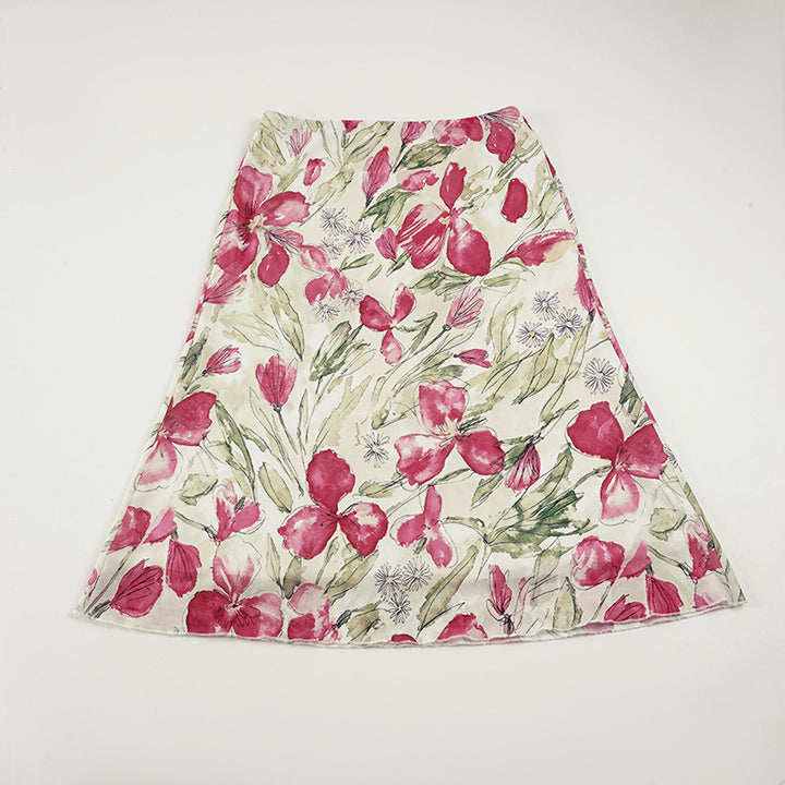 Dame Midi nederdel med blomster mønstre og elegant snit Skovae