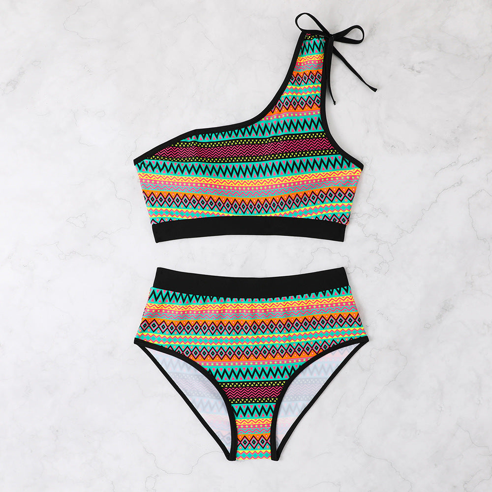 Dame bikini sæt med asymmetrisk top og høj talje skæring Stilla