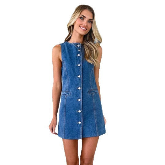 Kvinders denimkjole med knaplukning og sidelommer Stilla