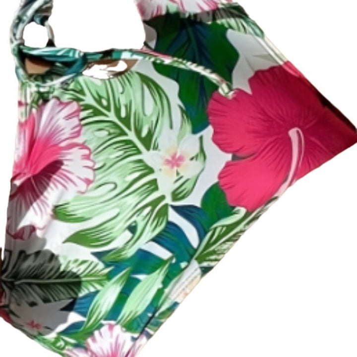 Dame bikini-top med raffinerede flæser og modedesign med blomster Stilla