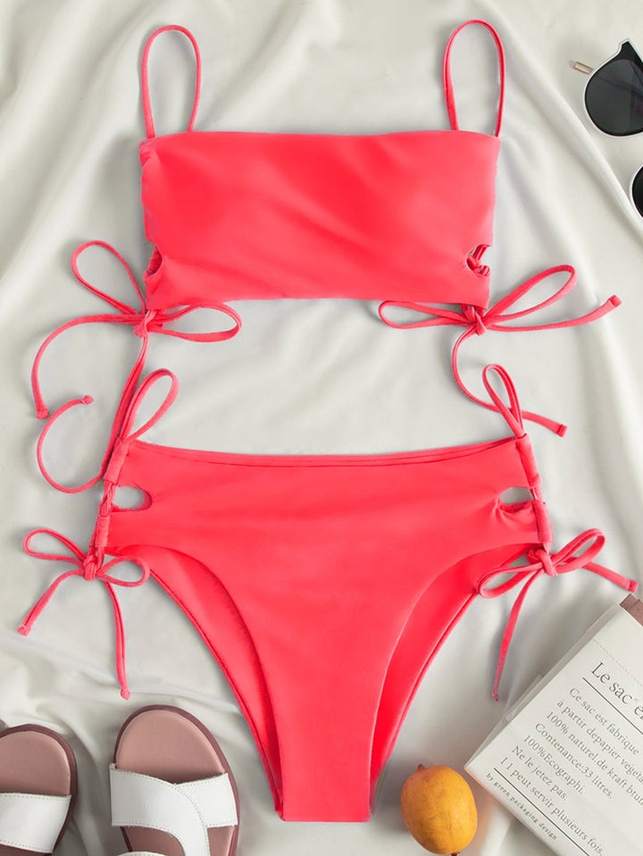Dame Zippel Bikinisæt med moderigtige snørredetaljer Skovae