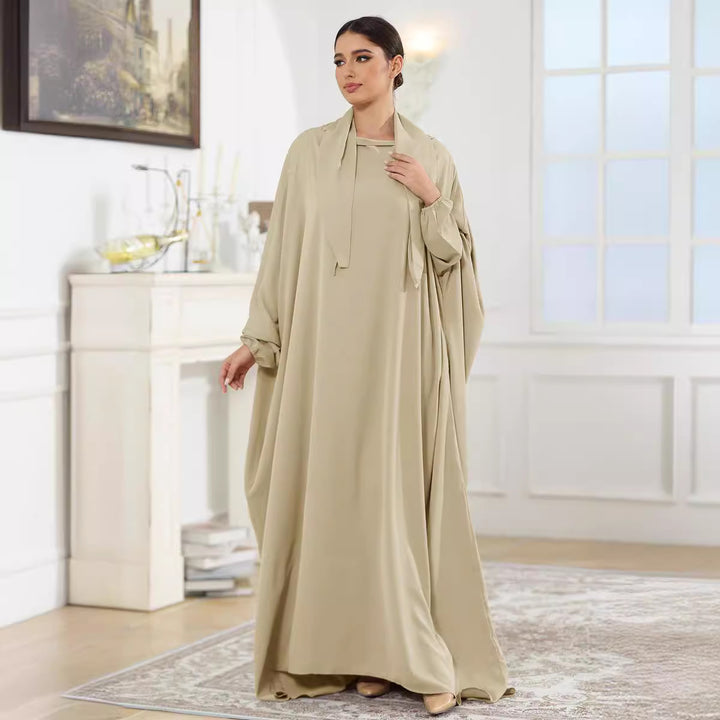 Dame Elegante Kaftan med lang snit og indsyet tørklæde Stilla