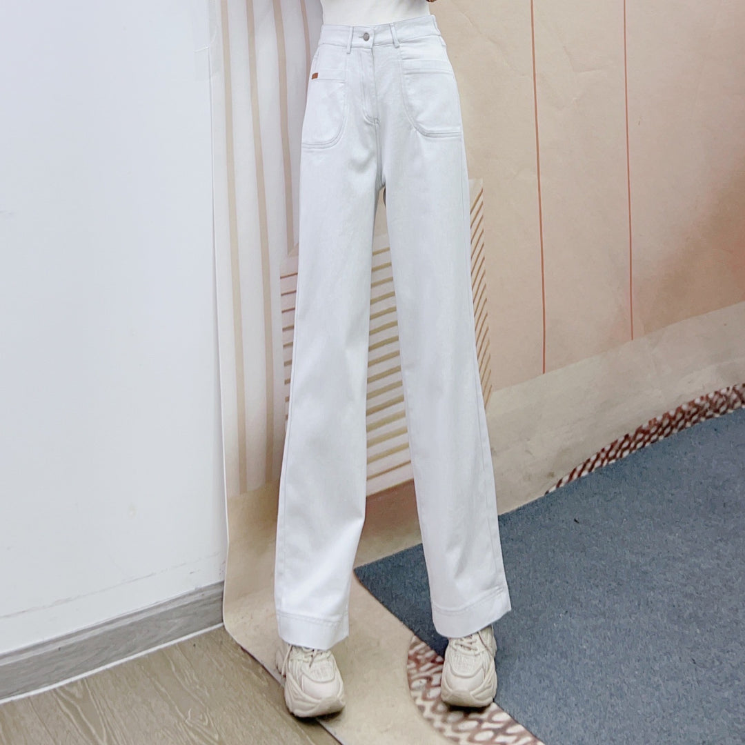 Dame Bred High-Waist Jeans i afslappet snit med elegante detaljer Stilla