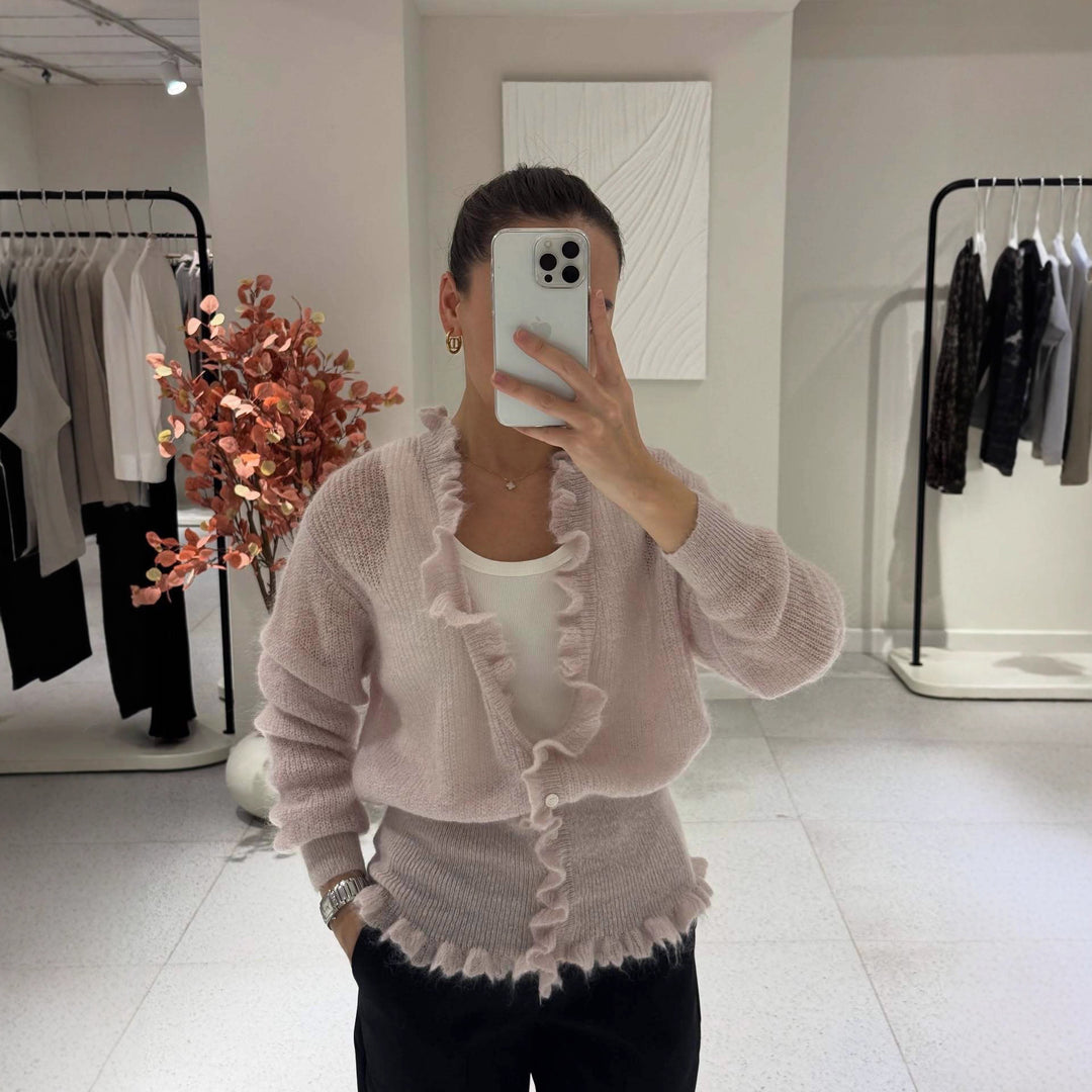 Kvinders cardigan med legende flæse design Stilla
