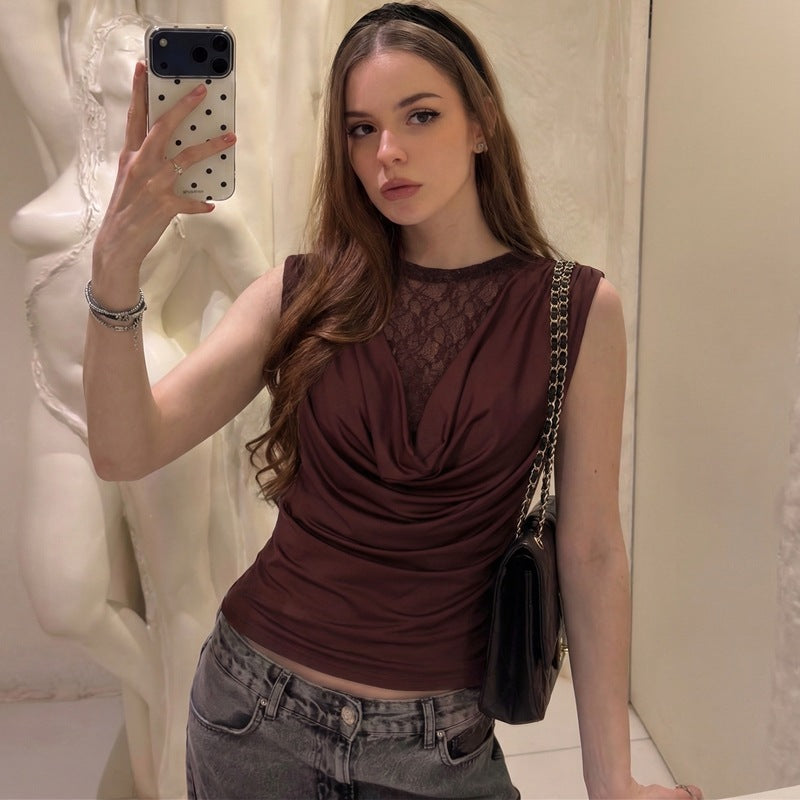 Dame Elegant top med raffineret spidsdetalje Skovae