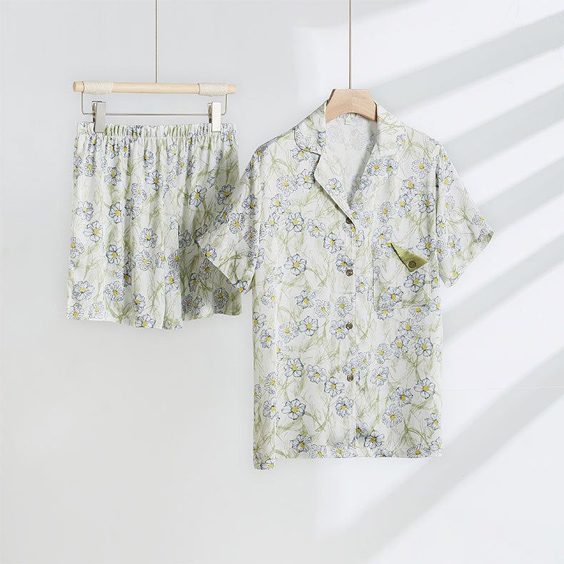 Dame kortærmet pyjamas sæt med elegant floral design og komfortabel pasform Stilla