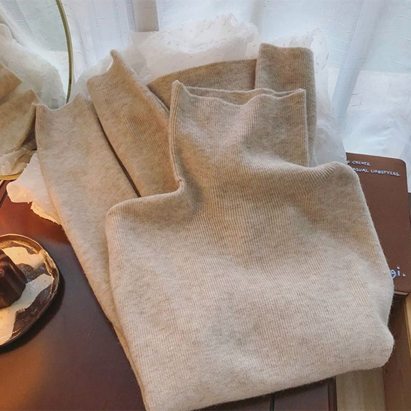 Kvinders Stand Collar Sweater lavet af fin ribstrik Stilla
