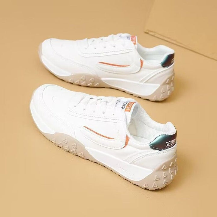 Dame sporty sneakers i elegant retro-stil med stabil sål Stilla