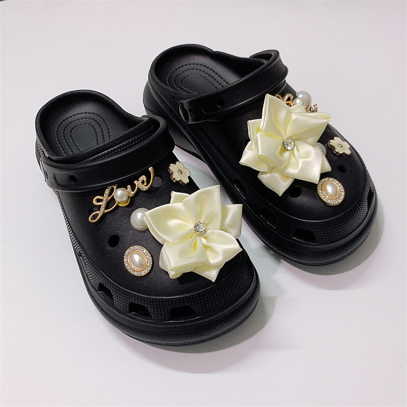 Damer Legesyge Clogs med elegant blomstersmykning og personlige accentuer Stilla