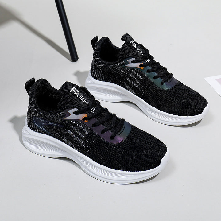 Dame Sporty Sneakers med åndbar strikoverflade og dynamisk dæmpningsteknologi Stilla