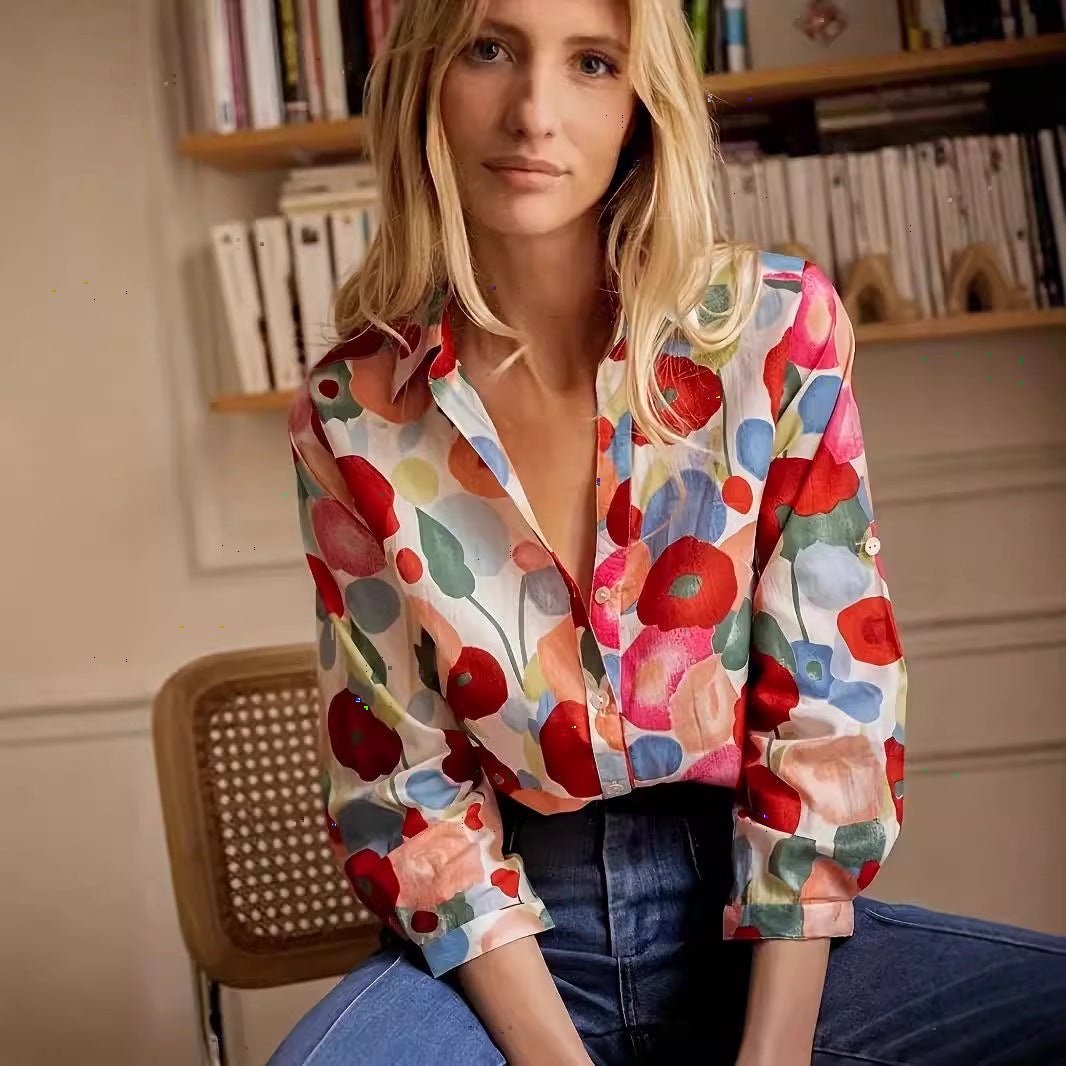 Damebluse med farverigt blomsterprint Stilla