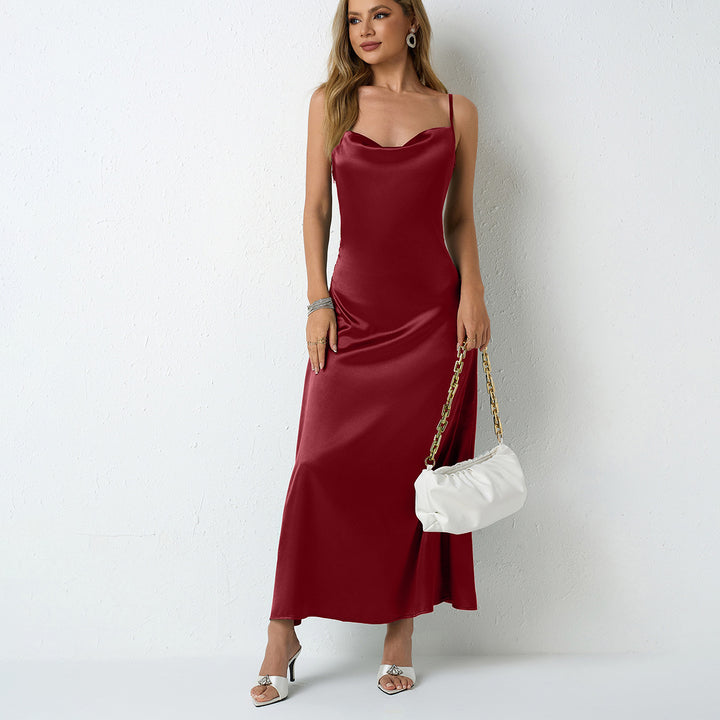 Dame Elegant maxikjole med smart halterneck-look Skovae