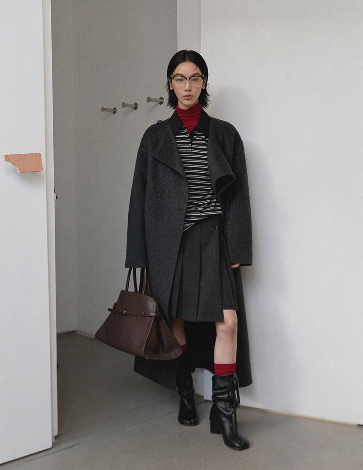 Dame oversized strikpullover med V-udskæring og voluminøse ærmer Stilla