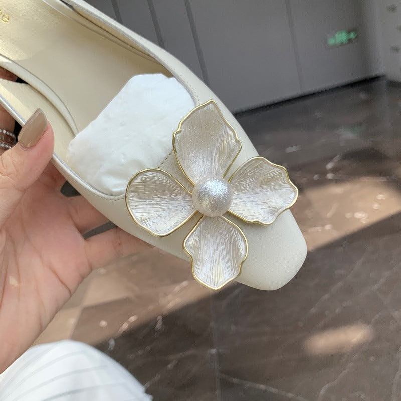 Dame Elegante Slingback Pumps med Blomster Accent Stilla