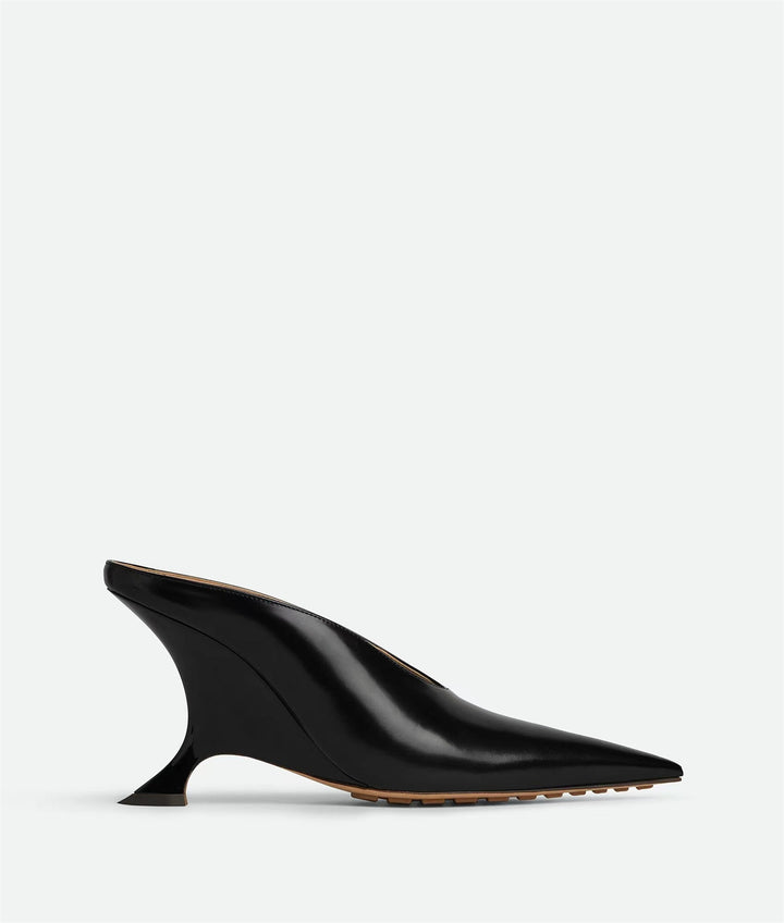 Femme Spidstærn Metallic Wedge Mules med skulptureret hæl Stilla