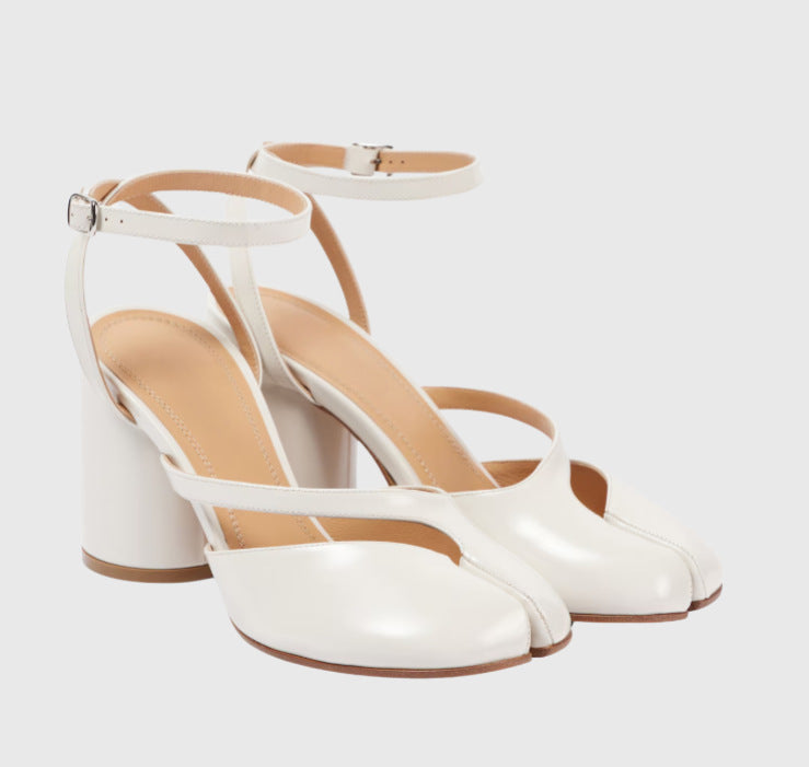 Femme Open-Toe Chunky Hæl Sandaler med elegant Ankelslynge Stilla